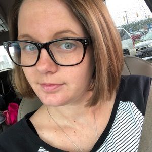 Meet your Posher, Lindsey